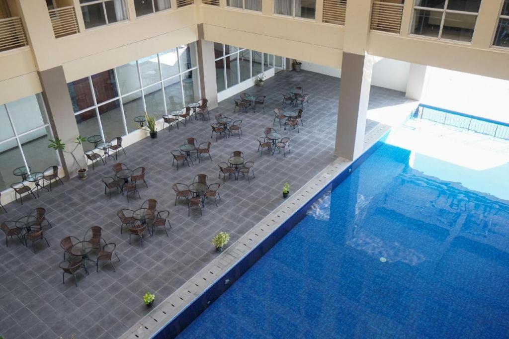 My Tower Hotel סוראבאיה מראה חיצוני תמונה