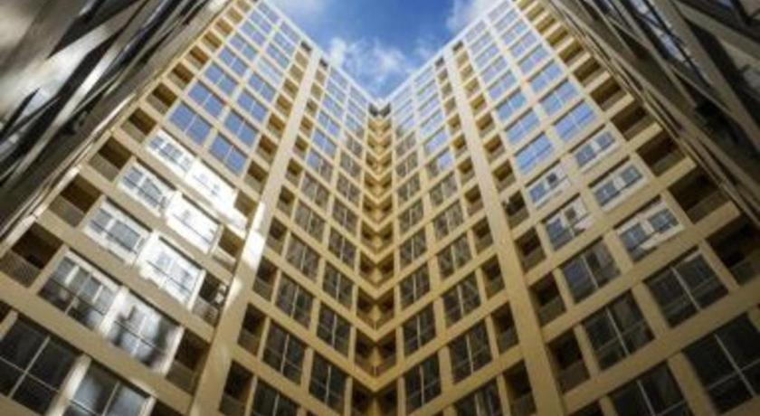 My Tower Hotel סוראבאיה מראה חיצוני תמונה